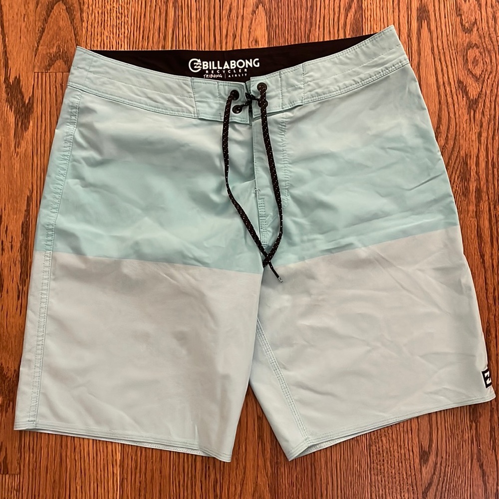 Billabong Men’s Boardshorts